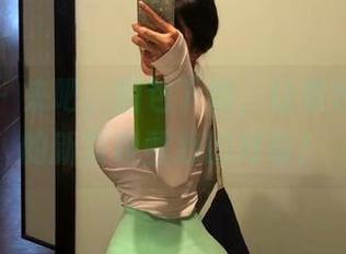 微密圈 - 来吧，图包下载，让紫色哒豚豚的新货唤醒我的好奇！