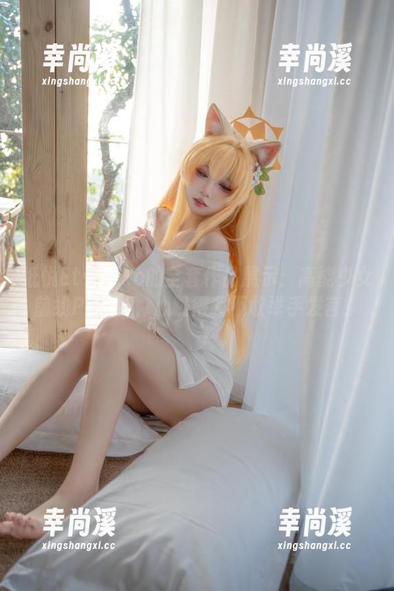 纸悦Etsu_ko的全套作品展示：高能少女前线PA-15，心跳得我不敢举手发言！