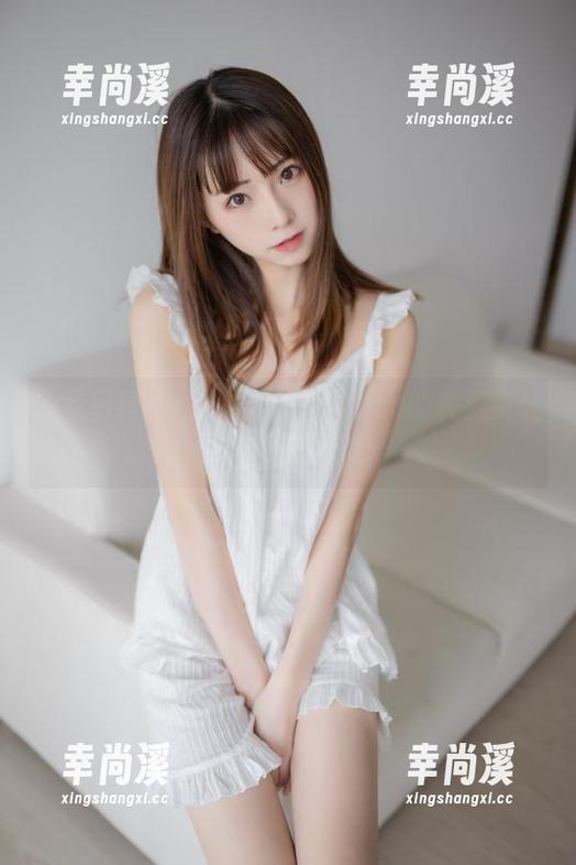 作品已经上线，绮太郎kitaro的校服真让人停不下来了。