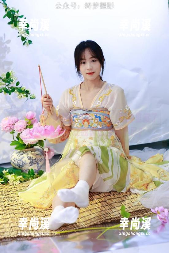 绮梦摄影 - 蔡蔡的女友写真，照片里藏了多少小情节，让我偷偷羡慕不已？