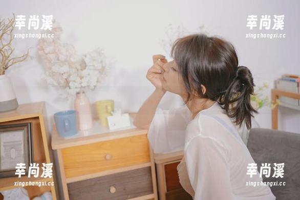 微密圈 - 羊小雪juvia的空姐合集，看完只想感叹：职业真妙。