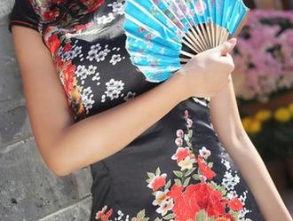 美媛馆 - 高清套装，朱可儿Flower在壁纸里舞动的小谜团，快来猜猜这是哪个姿势！