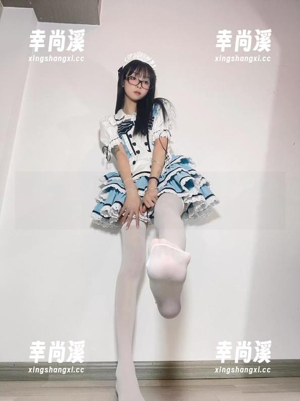微密圈 - 甚至有点复杂的聂傲娇白毛女神合集，保准你会悄悄多看几眼。