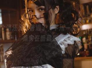 少女，这个词还是太普通了，芊川一笑MNK的图片合集实在暗藏玄机。