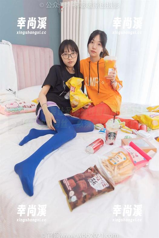 袜啵啵 - 不要让圣光遮住甜甜圈的透明脚尖！油亮肉丝，必须看这张图片！