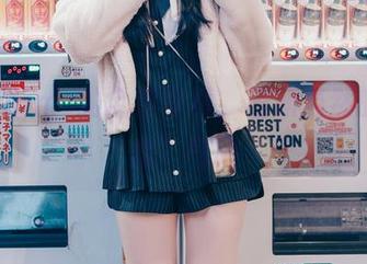 霜月shimo的全套写真，理所当然的“姐姐”气场
