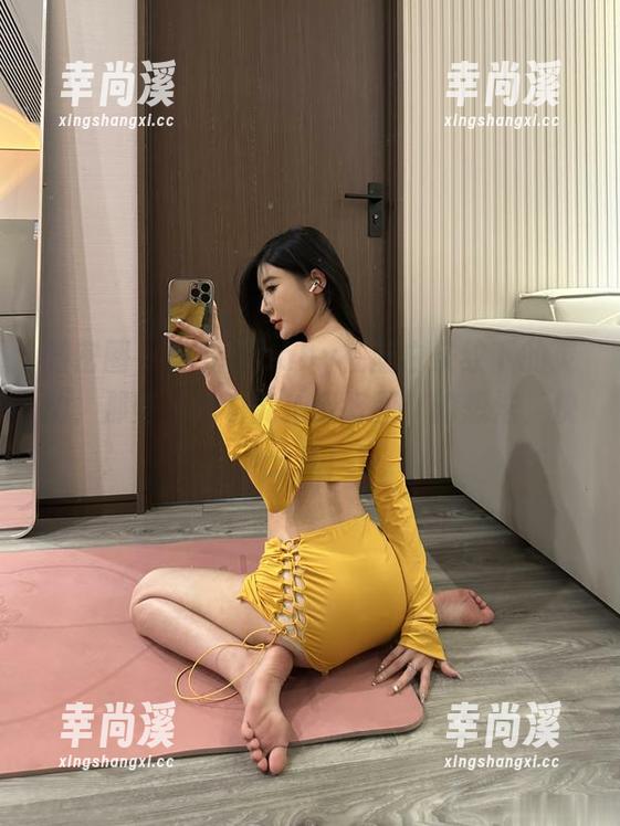 微密圈 - 黎允熙baby在蓝白条纹下的灵动，那些‘我也能拍出好图’的想法，快分享！