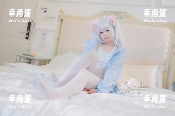 这福利不会太可爱吧？黏黏团子兔的写真作品，心动也是种负担。